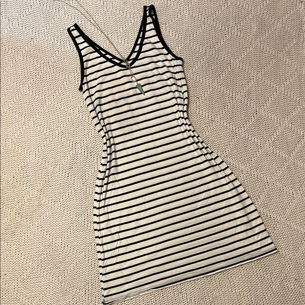 Chic Striped Black and White Midi Dress